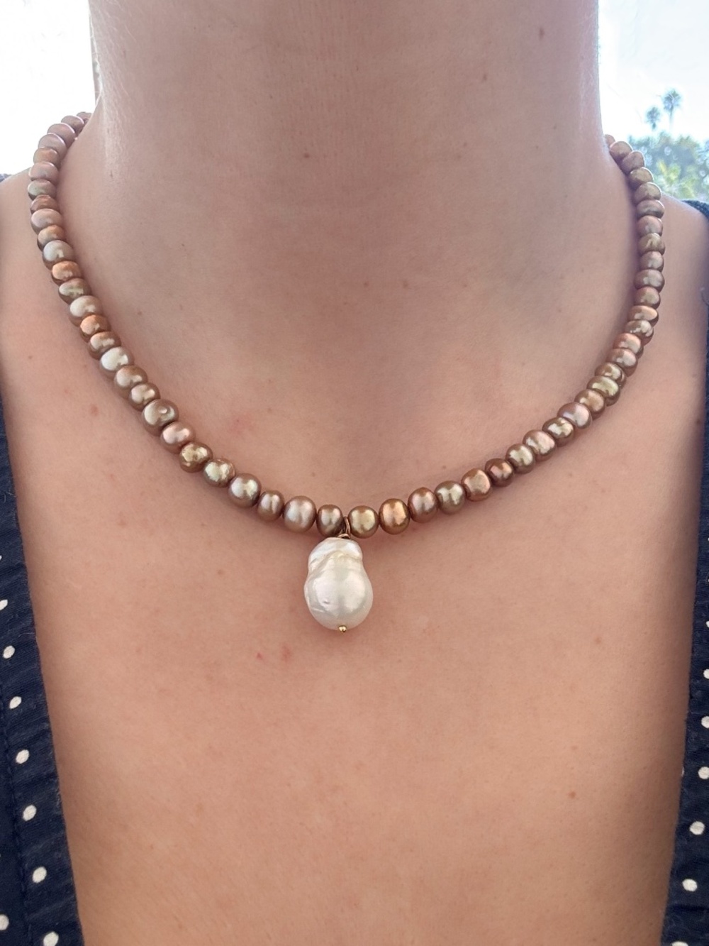 Baroque Pearl Pendant Beaded Necklace 16.5" - Picture 4 of 4